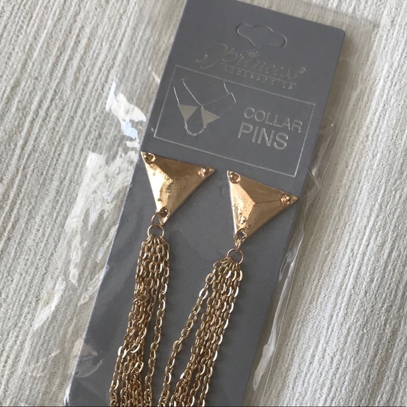 Chevron Collar Pin Gold - Picture 4 of 6